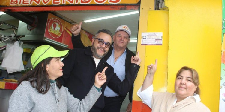 Comercios de La Magdalena Contreras se suman a ‘Policía Amigo