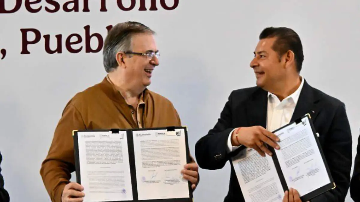 Marcelo Ebrard anuncia inversión de más de 2 mil mdp en nuevo clúster en Puebla