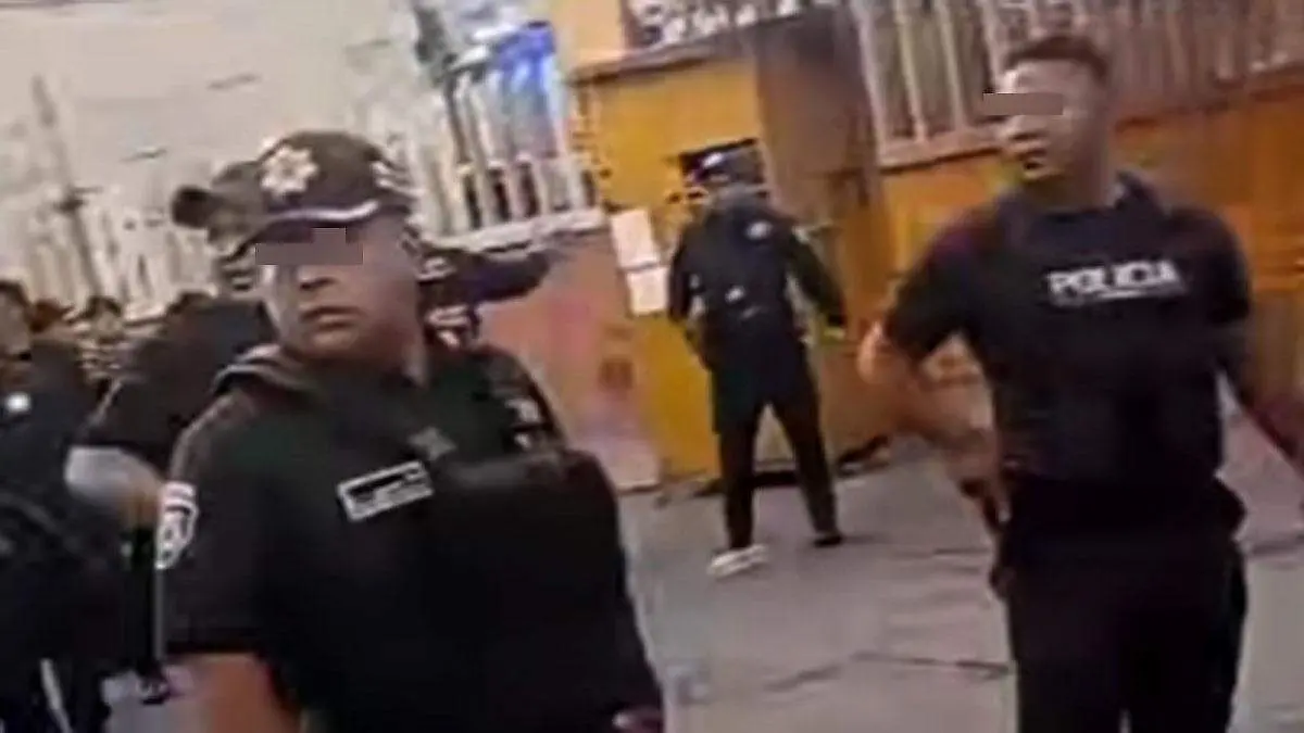 Muere joven por una bala perdida durante riña entre los 300 y policías de Ecatepec