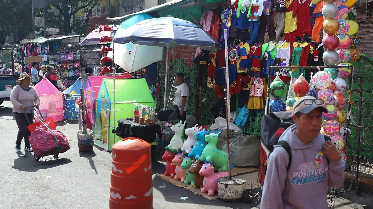 Comercio informal no se detiene: más de un millón de personas se sumaron en el último año