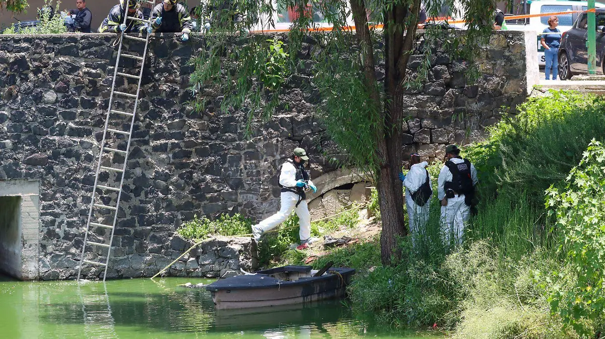 Investigan feminicidio en Tultitlán; encuentran cuerpo de mujer en canal de aguas negras