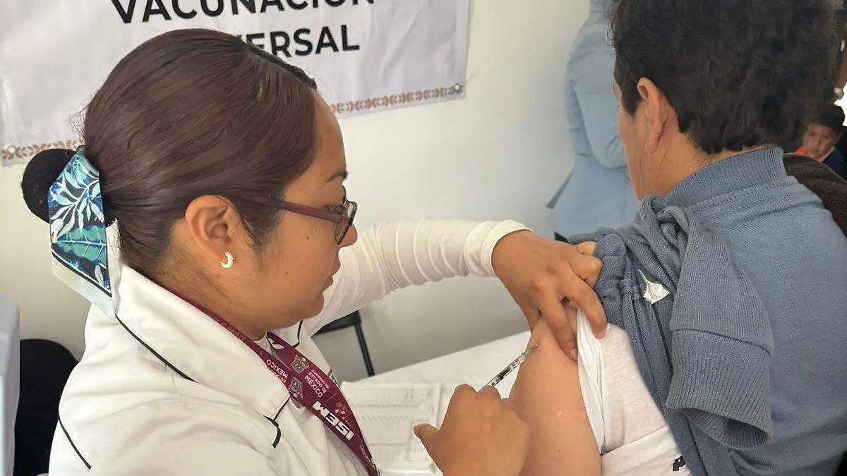Edomex acerca servicios médicos a comunidades vulnerables