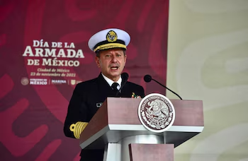 Detienen por ‘huachicol’ fiscal a vicealmirante, sobrino político de ex titular de la Semar, Rafael Ojeda