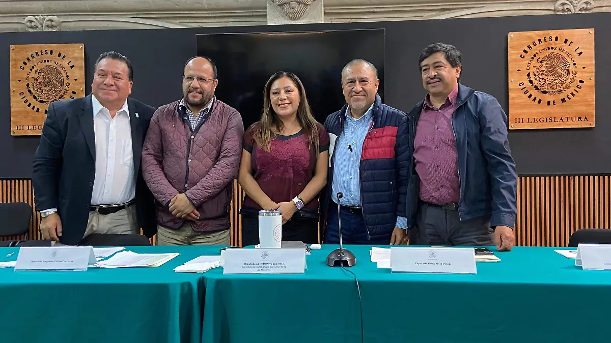 Diputados y transportistas buscan solución de fondo para la movilidad en CDMX