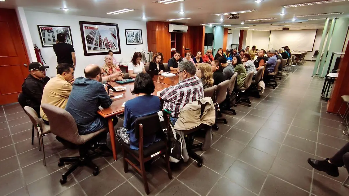 Gobierno CDMX garantiza apoyo jurídico y económico para desalojados de República de Cuba 11