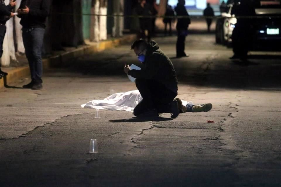Presunta disputa por la plaza en la colonia Renovación, Iztapalapa, deja un muerto