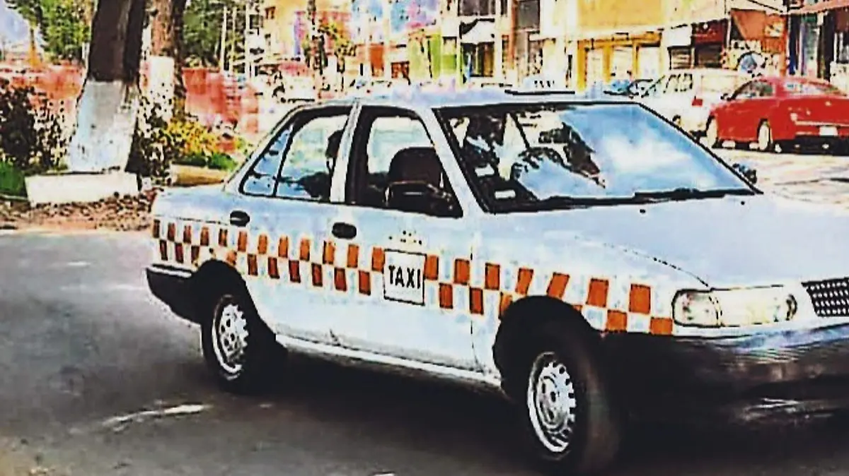 Balean a taxista que se resistió a un asalto en San Jerónimo Chicahualco, Metepec