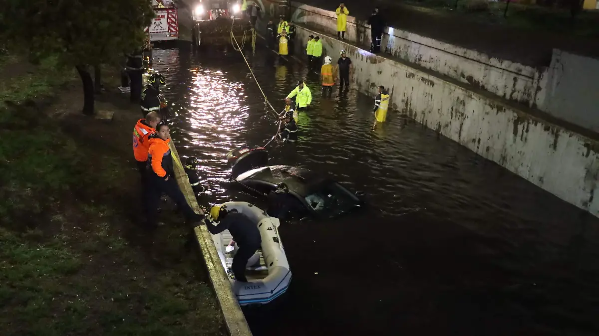 Plantean instalar semáforos pluviales en zonas críticas de la CDMX para prevenir inundaciones
