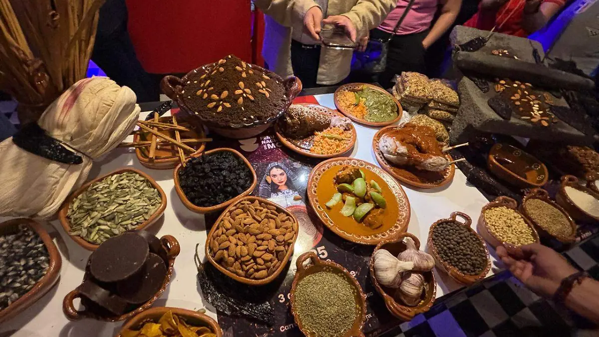 San Pedro Atocpan se alista a la 48.a Feria Nacional del Mole