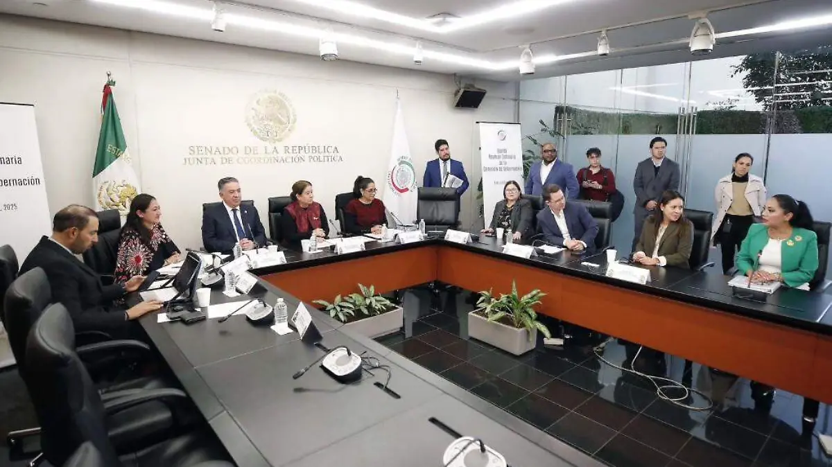Irrumpen en la Facultad de Contaduría y Administración de la UAEMex
