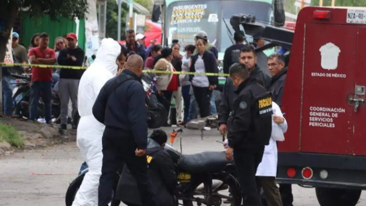 Dos menores mueren arrollados por grúa de plataforma en Jardines de Cerro Gordo, Ecatepec