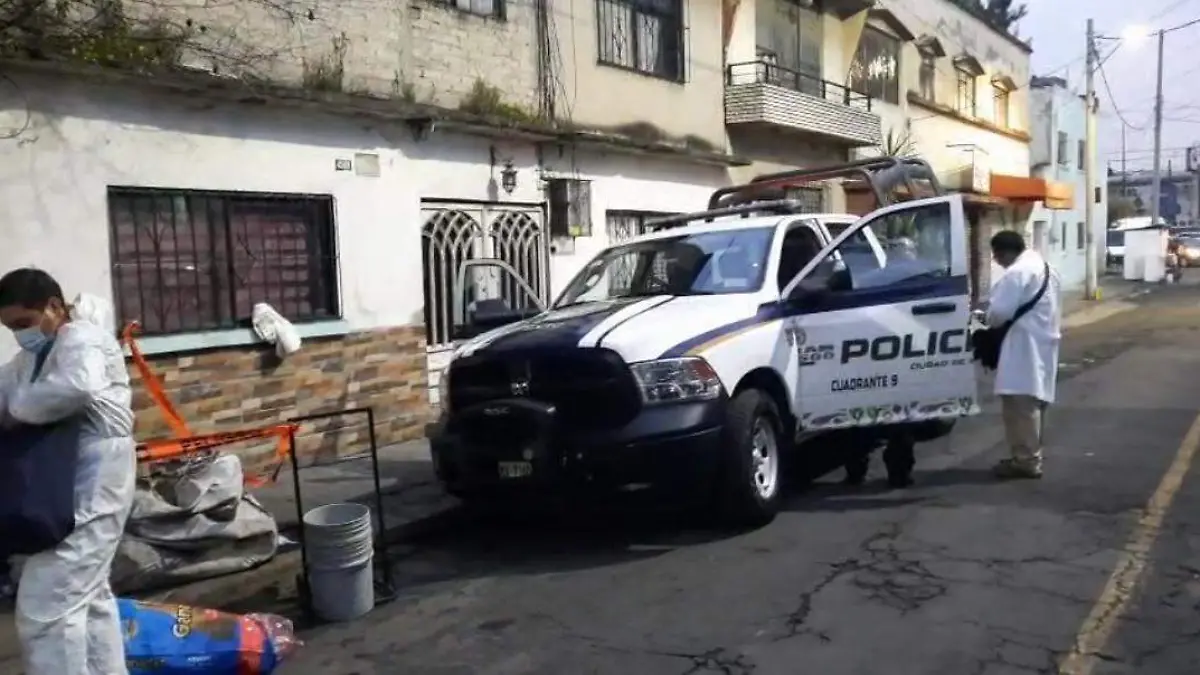 Dos sujetos prenden fuego a mujer en la GAM y escapan en un taxi
