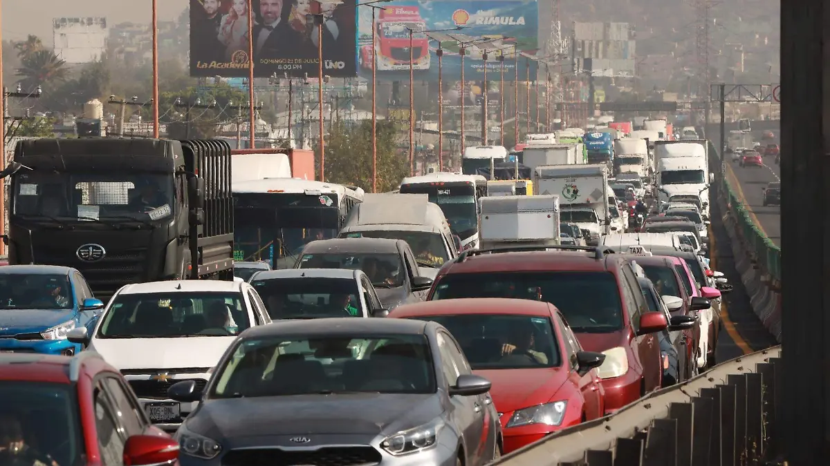 César Cravioto pide a los transportistas no bloquear la CDMX