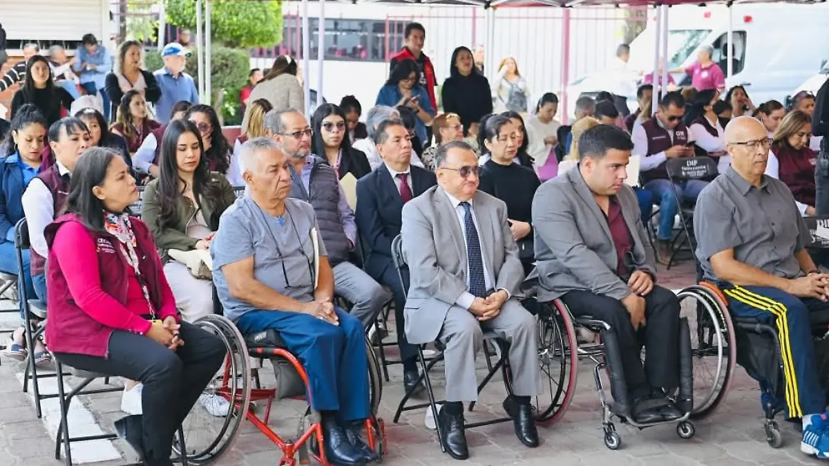 Habitantes de Tlalne piden transporte y espacios accesibles para personas con discapacidad
