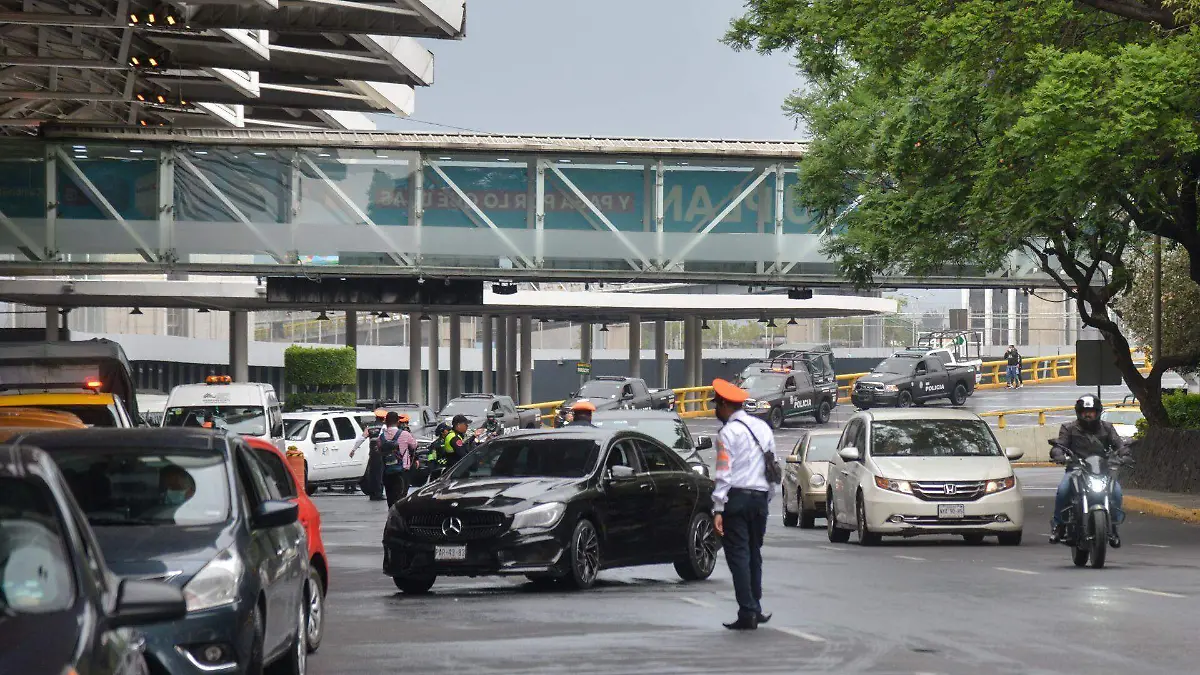 Uber no puede dar el servicio al interior del AICM: abogada de Permisionarios