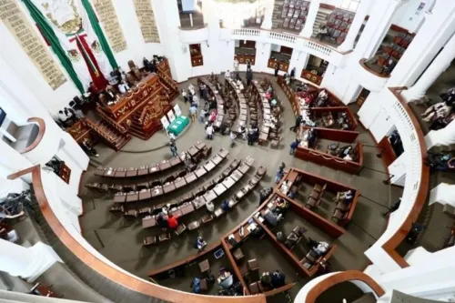 Congresistas piden a Secretaría de Finanzas más recursos en movilidad, agua y seguridad