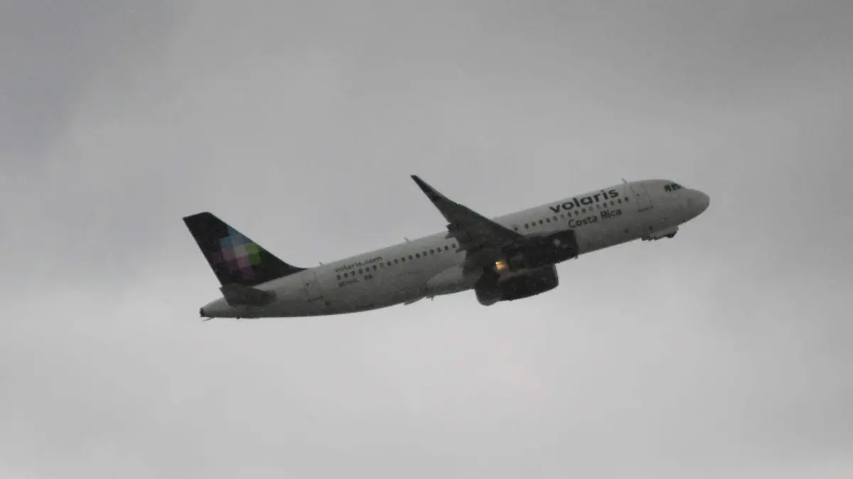 Volaris opera con normalidad sus rutas hacia EU a pesar de cancelación del DOT