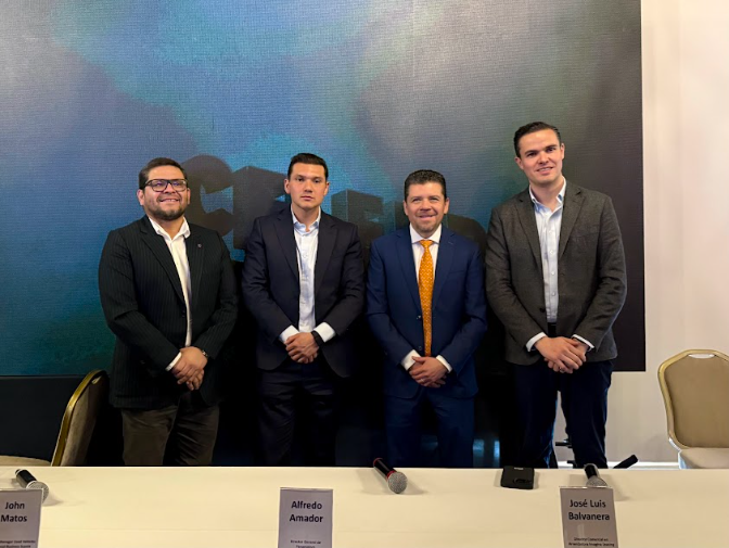 Panamotors aportará más de 700 unidades de seminuevos para el desarrollo de transporte de carga en México.