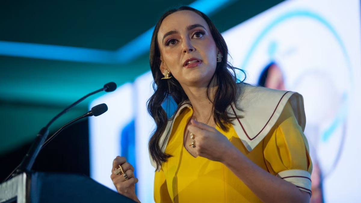 Altagracia Gómez reconoce rezago en la simplificación de trámites del gobierno en vivienda