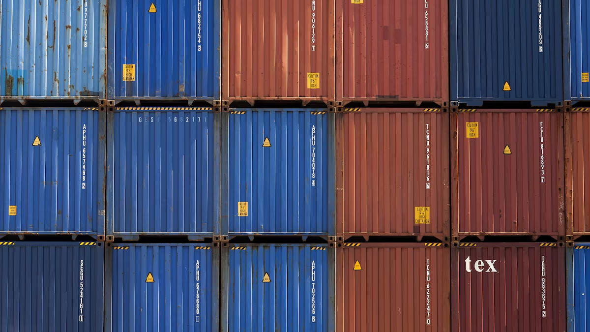 Exportaciones logran récord por impulso de las manufacturas