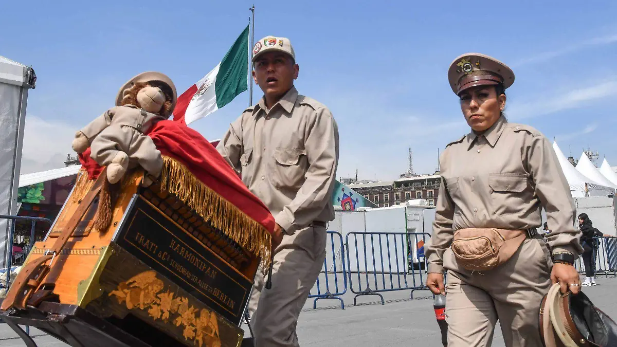 Declaran a los organilleros como Patrimonio Cultural Inmaterial de la Ciudad de México