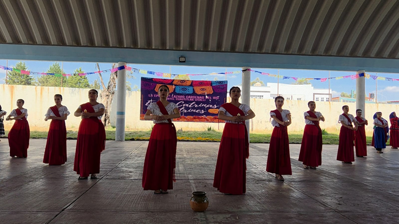Preserva PLC Cuautitlán Izcalli las tradiciones con emotivo festejo de Día de Muertos