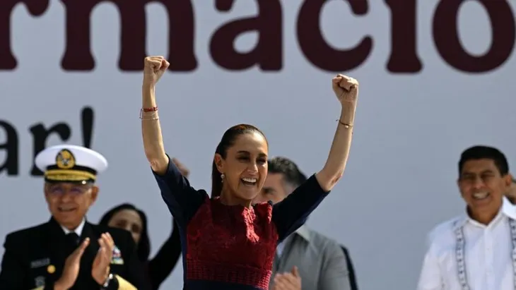 Asisten 600 mil personas en el Zócalo de la CDMX con Claudia Sheinbaum