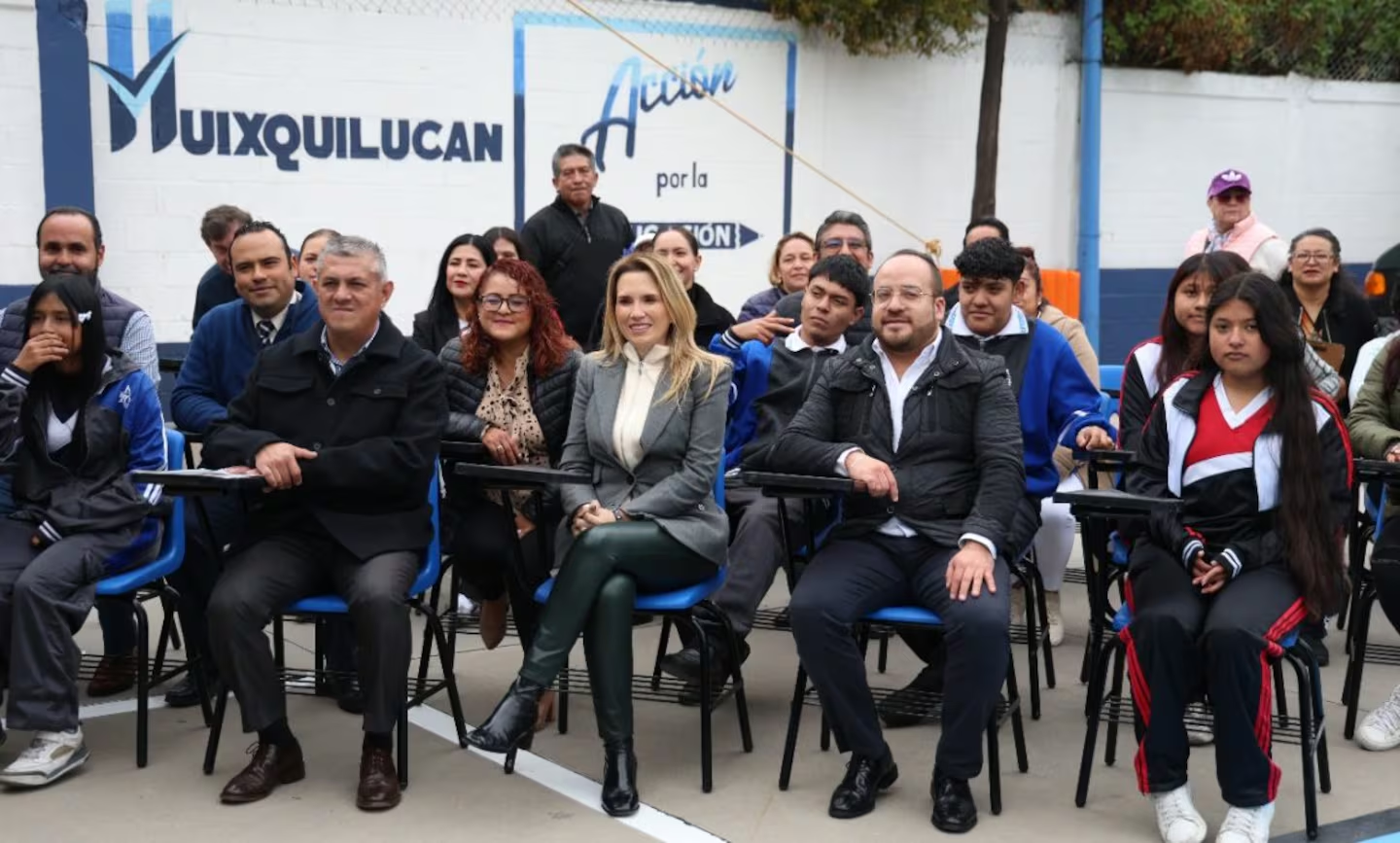 Huixquilucan fortalece la educación con el programa “Acción por la Educación”