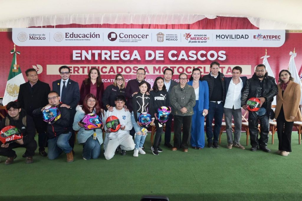 EdoMex y SEP celebran la certificación de 60,000 motociclistas