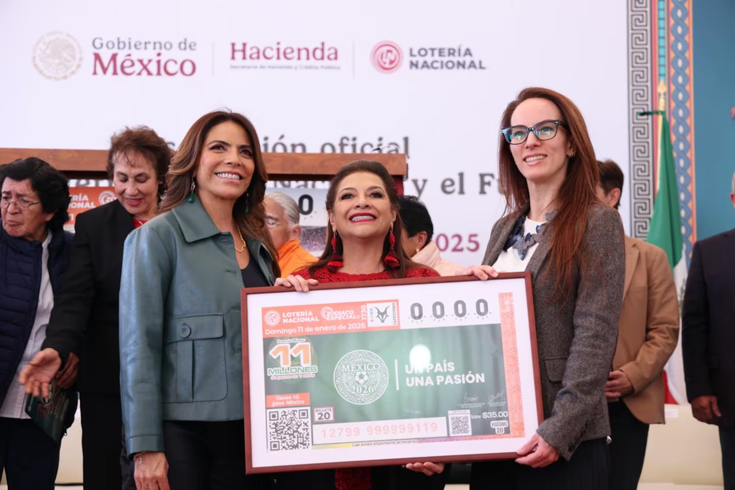 Gobierno de la CDMX devela billete conmemorativo rumbo al Mundial 2026