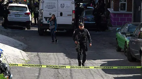 Ejecutan a sujeto cuando orinaba en Iztapalapa