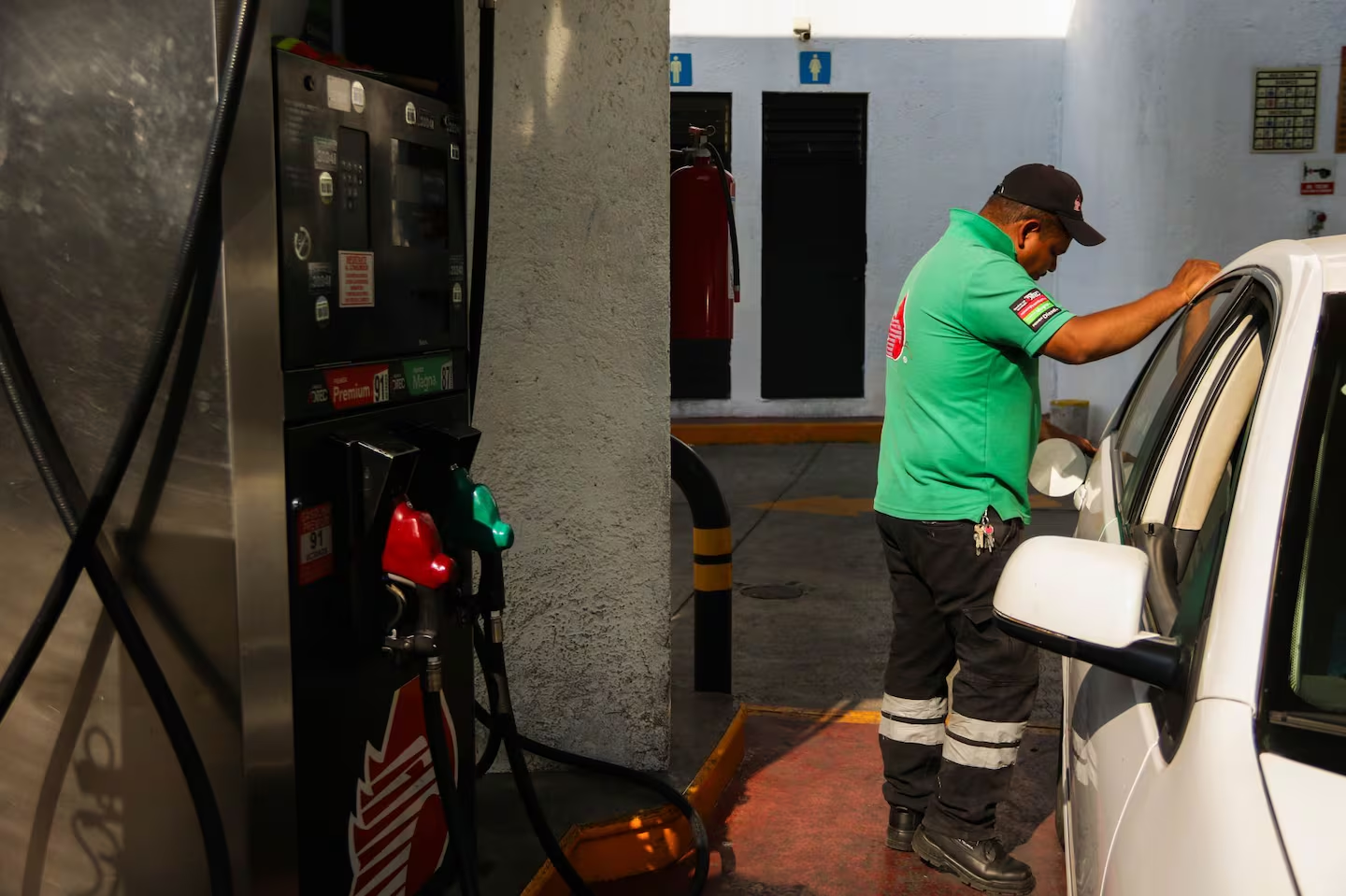 Por incremento anual del IEPS, subirá el precio de la gasolina