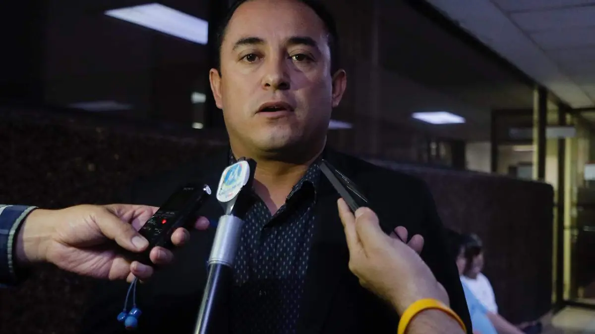 Retiran visa de turista a José Dagnino, alcalde de San Felipe