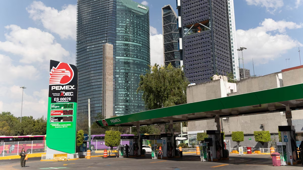 Pemex pagará casi 30 mmdp de deudas con proveedores y contratistas en un periodo de hasta 8 años