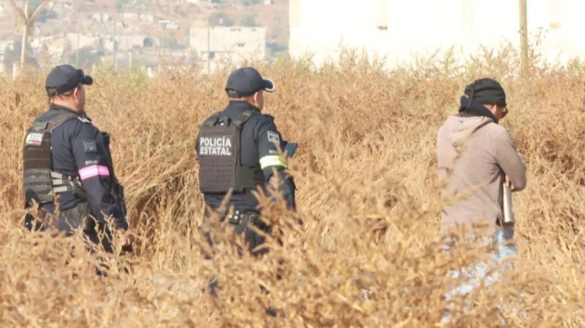Encuentran a joven sin vida junto a una carta de amor en Tenango del Valle