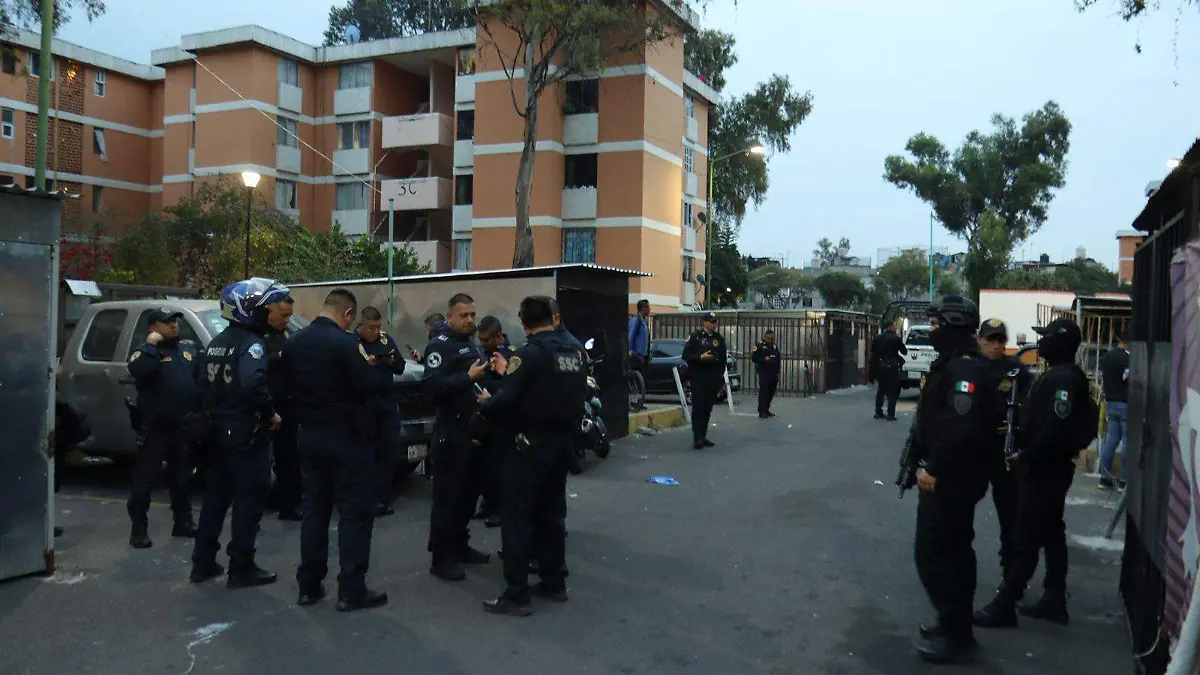 Citan a sujeto y lo matan frente a su familia en la Leyes de Reforma