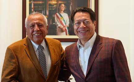 Francisco Garduño, ex titular del INM, asume puesto en la SEP