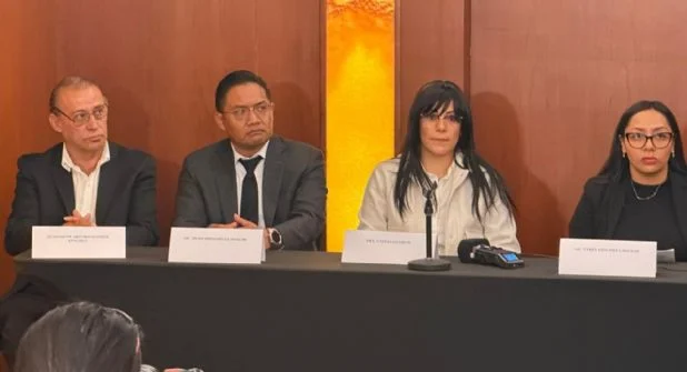 Abogados de narcos enviados a EEUU denuncian traición a la patria ante la FGR