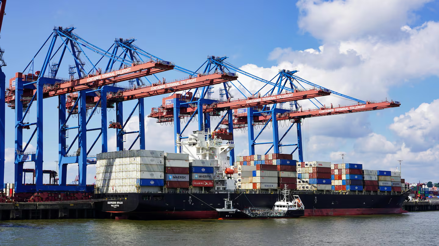 En un año de guerra arancelaria México cerró 2025 con superávit comercial por 771 mdd: Inegi