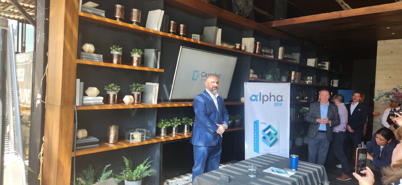 Pymes en México enfrentan alta mortalidad por falta de control administrativo y digitalización: análisis empr esarial