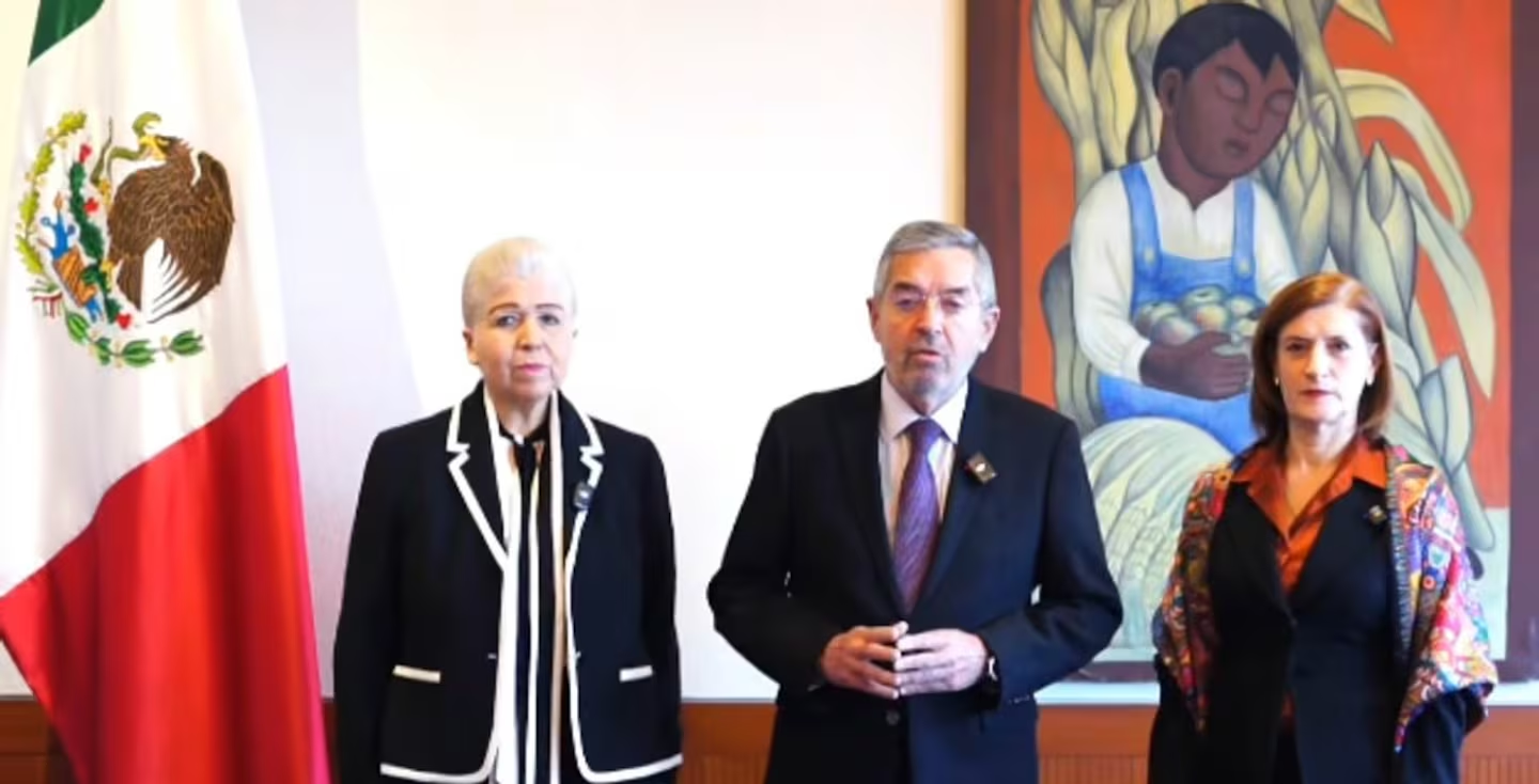 La SRE anuncia cambios en las embajadas de Guatemala y Belice