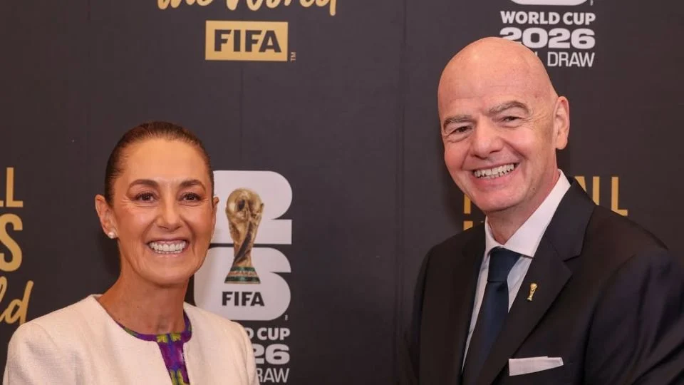 Claudia Sheinbaum confirma respaldo de la FIFA a México rumbo al Mundial 2026 tras llamada con Gianni Infantino