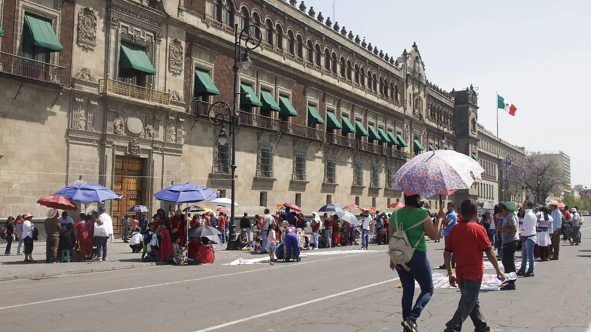 Secretario de Gobierno de CDMX garantiza apertura de comercios en el Centro Histórico durante concierto de Shak ira