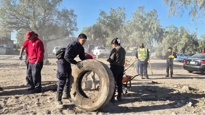 Ayuntamiento de Ecatepec realiza jornada de limpieza de barrancas en Santa María Chiconautla