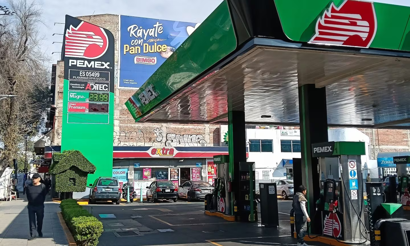 Pemex estabiliza su producción al cierre de 2025; Fitch y Moody’s confirman perspectiva estable