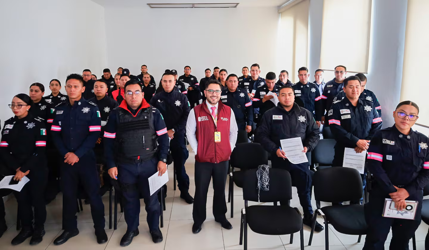 Capacitan a más de 200 elementos de la Secretaría de Seguridad en Edomex