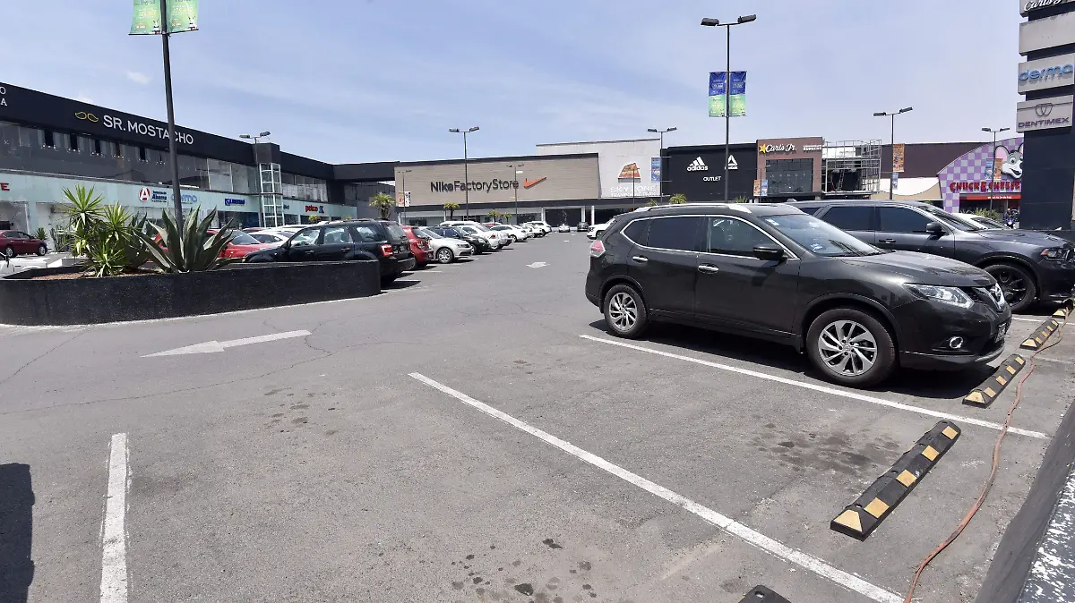 Congreso de la CDMX busca frenar cobros excesivos en estacionamientos