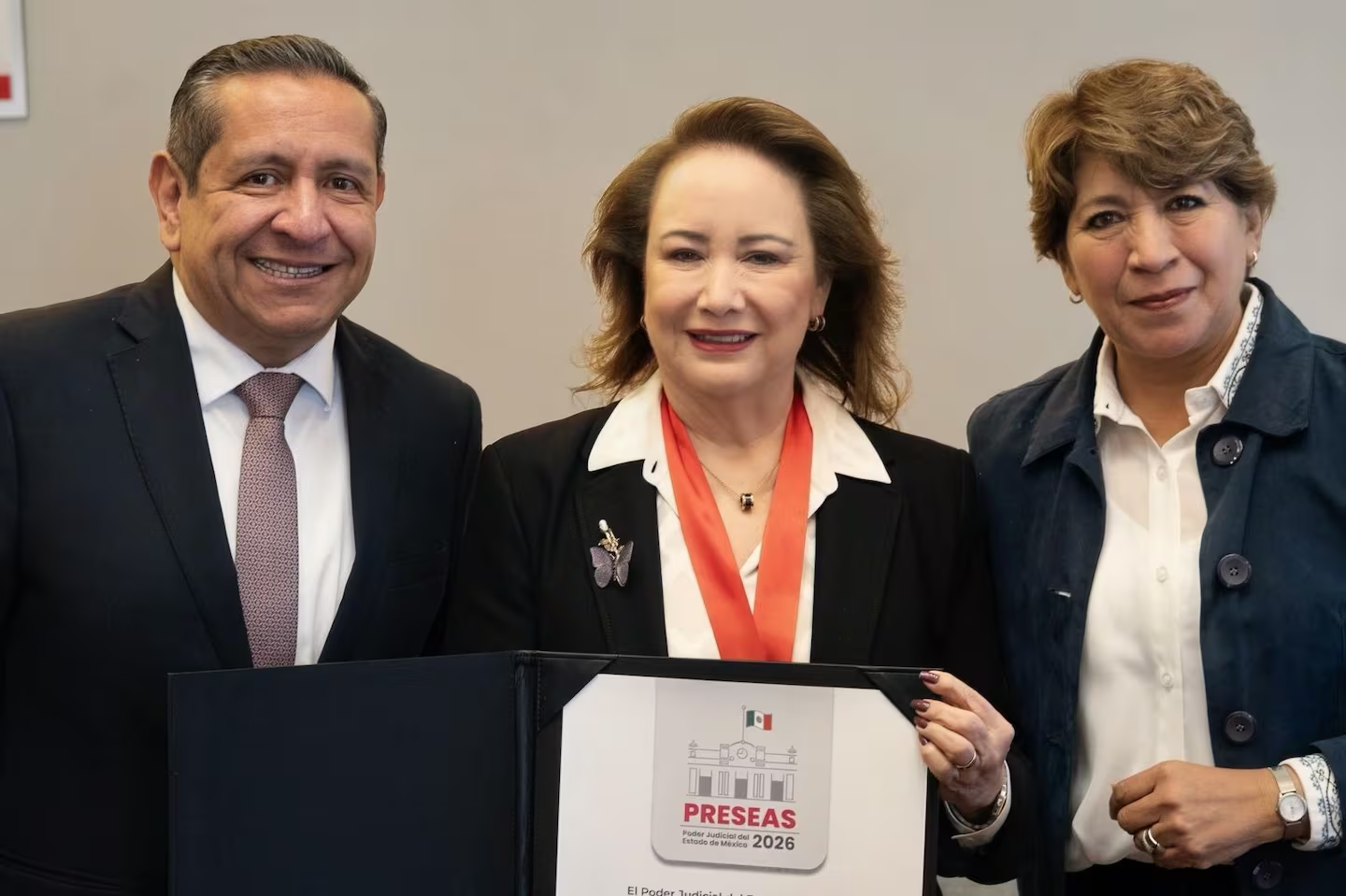 Poder Judicial del Edomex distingue a ministra Esquivel por mérito en derecho constitucional