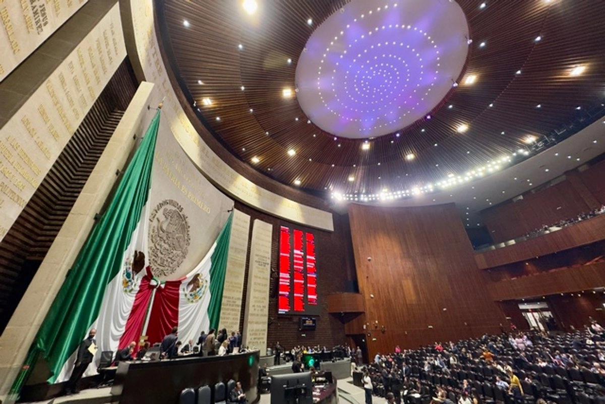 Diputados de Morena perfilan éxito de Plan B en comisiones sin cambios