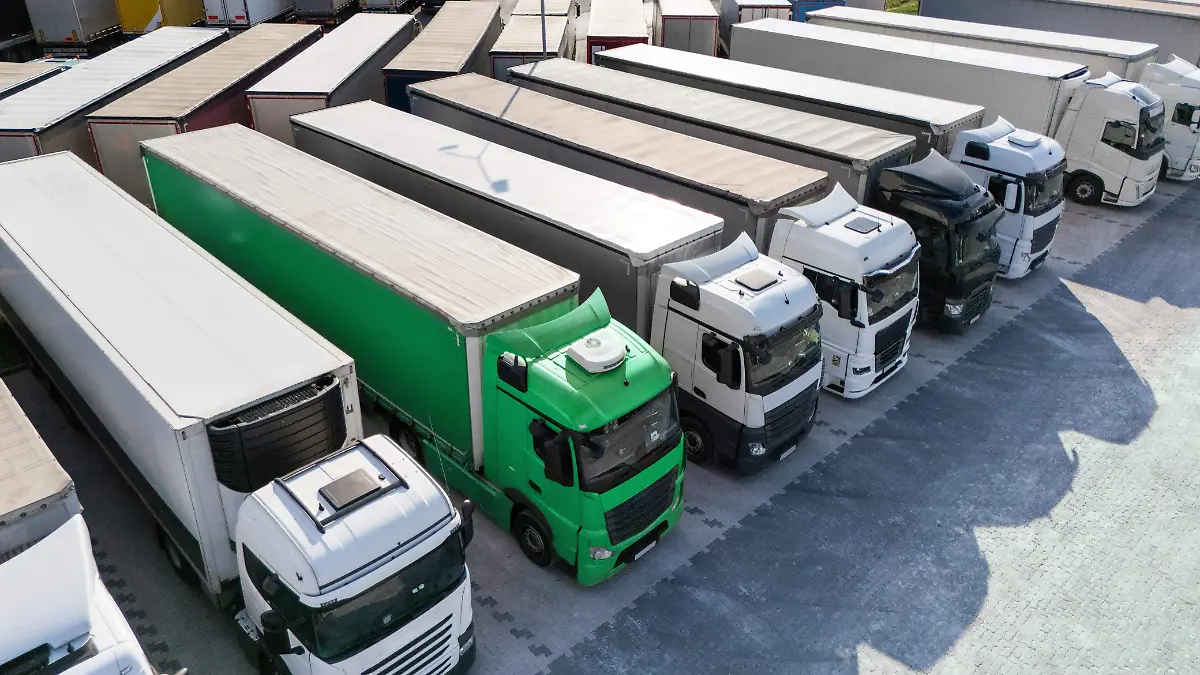 Apuesta industria de vehículos pesados por plan de Sheinbaum ante caída en producción y exportaciones